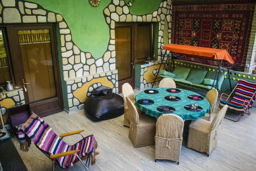 Qilimcha'S Guesthouse-Art Museum Telavi Bagian luar foto